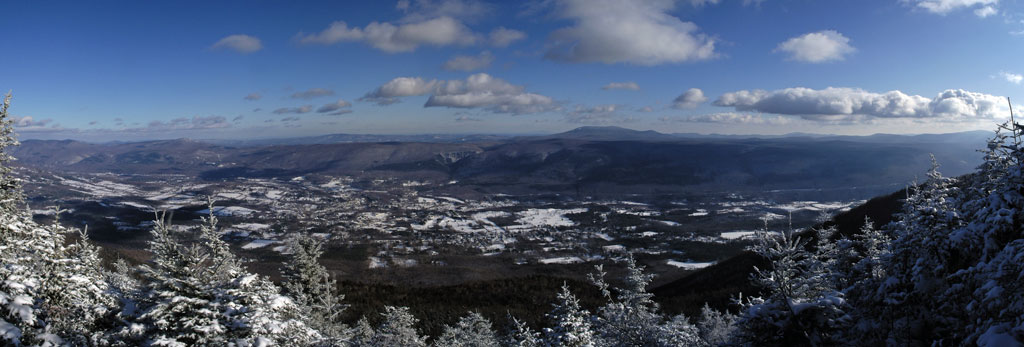 Panoramic from Equinox Mt, Vermont